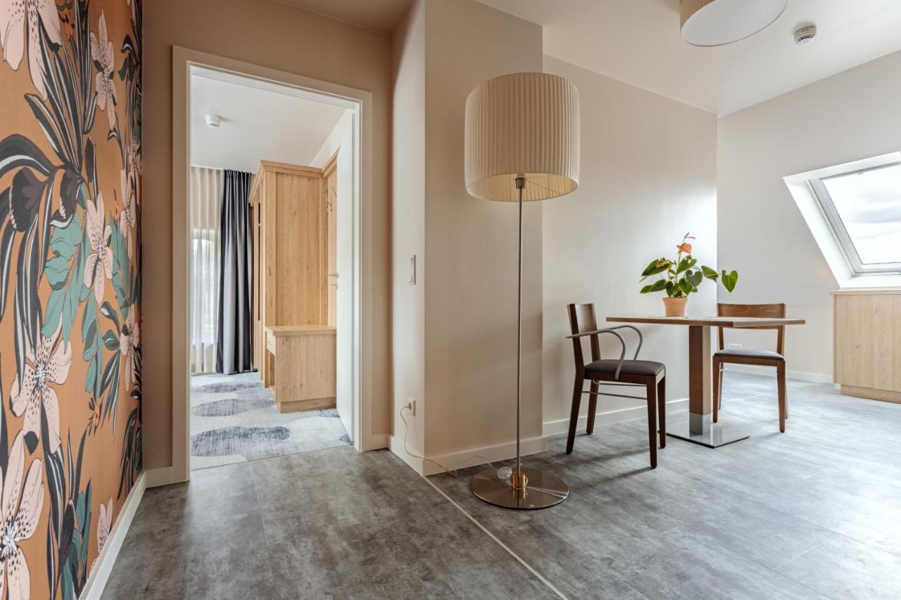 Hotel & Restaurant Roedersaal Grossrohrsdorf Eksteriør bilde